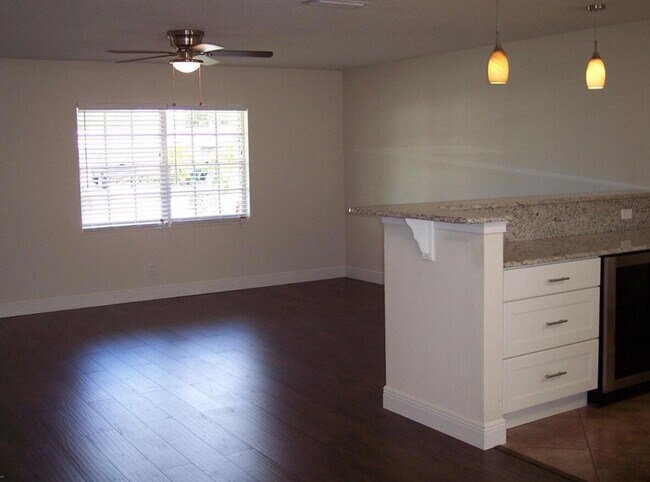 Building Photo - 967 Bucknell Place