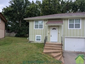 Building Photo - 9180 W 78th Terrace