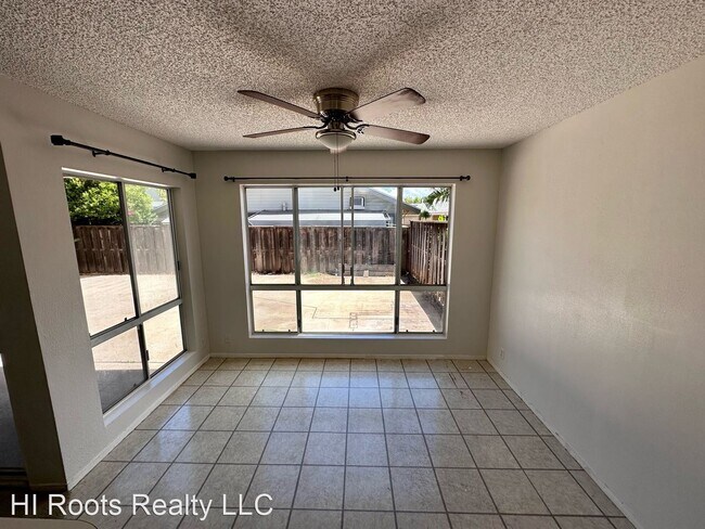 Building Photo - 3 br, 2.5 bath House - 91-953 Waimomona Pl.