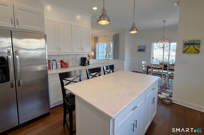 Foto del edificio - 860 Oldfield Road