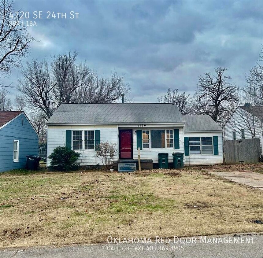 Primary Photo - 4720 SE 24th St