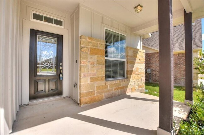 Building Photo - 704 Bonnet Blvd