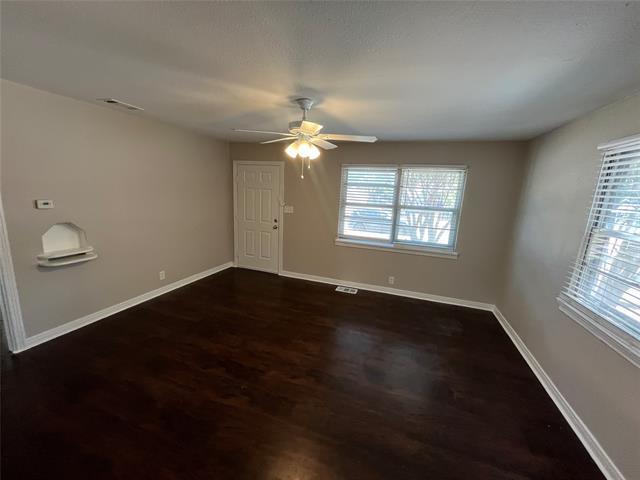 Building Photo - 1319 Hansboro Ave