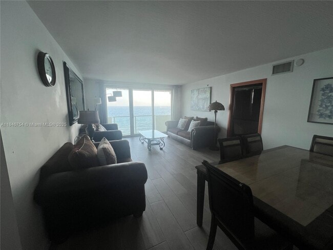 Building Photo - 9499 Collins Ave