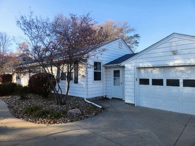 Foto del edificio - 1276 NE 52nd Ave