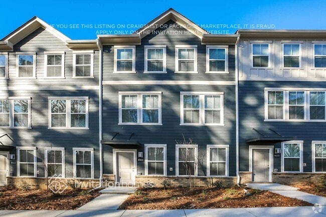 Building Photo - 8009 Roest Ln