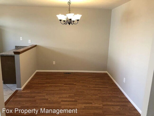 Building Photo - 3 br, 1.5 bath House - 1725 W 102nd Avenue