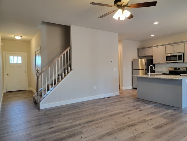 Building Photo - 107 Magnolia Dr
