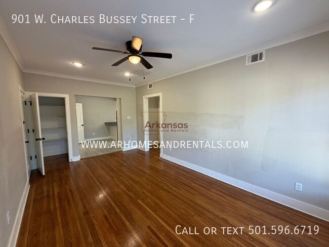 Foto del edificio - 901 W Charles Bussey Ave