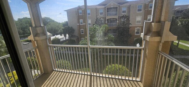 Building Photo - 6434 Cava Alta Dr