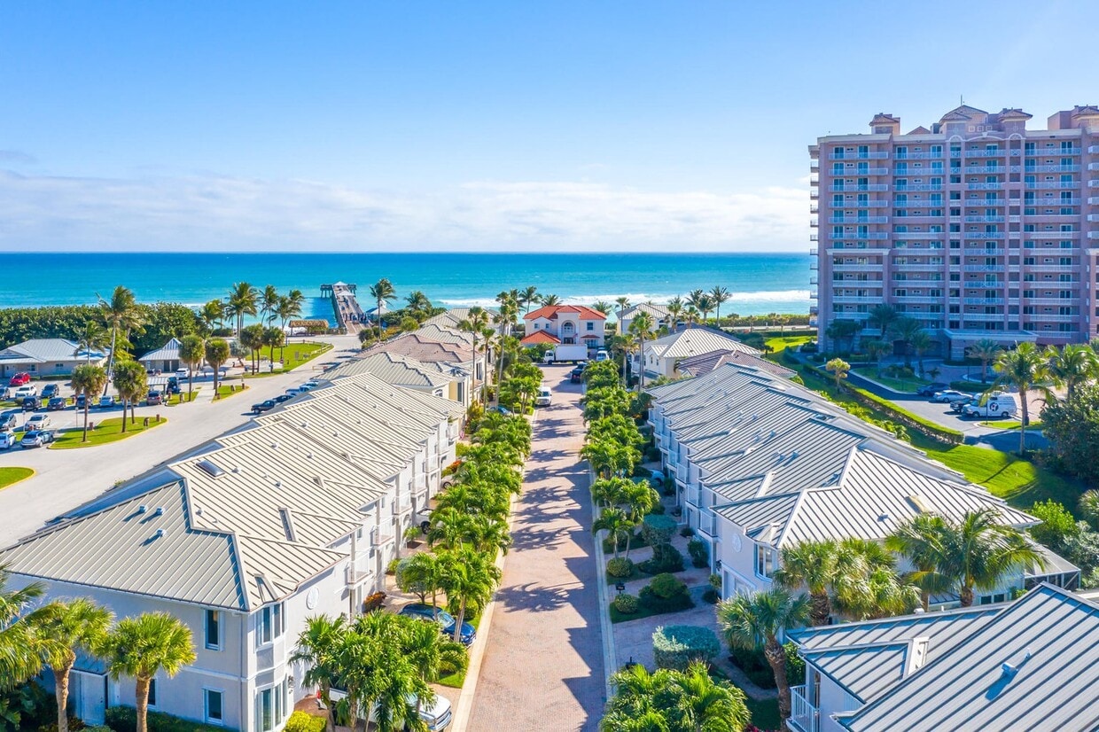 774 Seaview Dr, Juno Beach, FL 33408 Townhome Rentals in Juno Beach