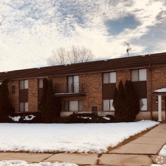 Building Photo - 9401 W Calumet Rd