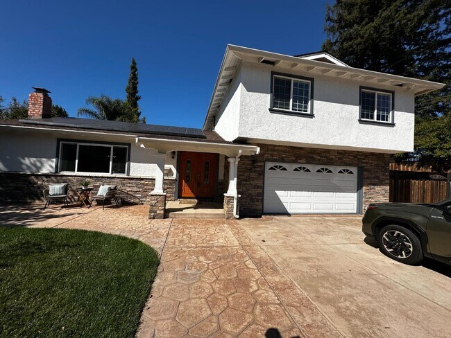 Foto del edificio - 2172 La Salle Dr