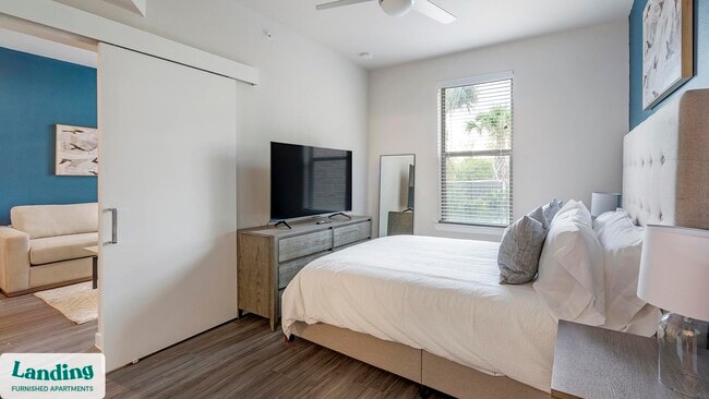 Foto del edificio - 14015 Univ Pass