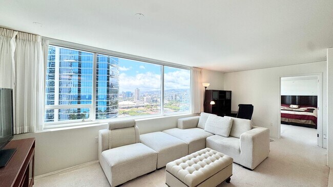 Foto del edificio - 2 BED/2 BATH FURNISHED UNIT AT HIGHLY DESI...