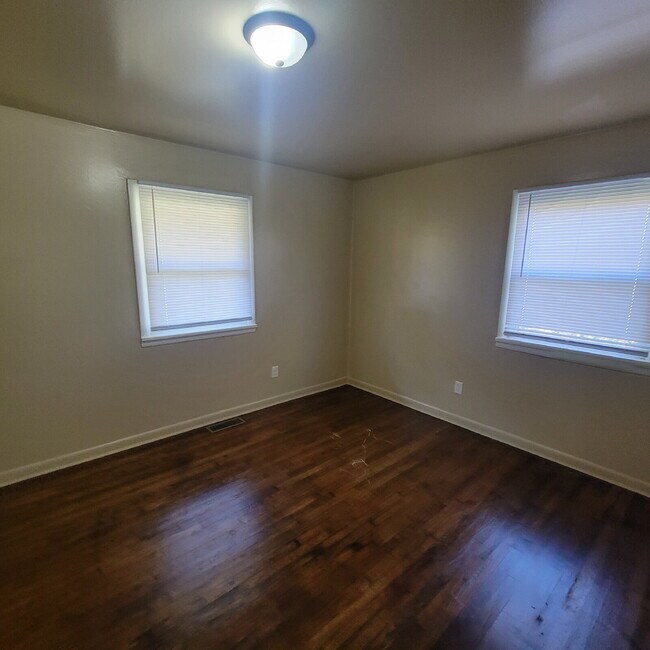 Foto del edificio - Westside 4 bedroom