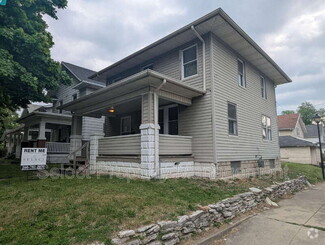 Building Photo - 2129 Thompson Ave