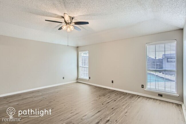 Foto del edificio - 3 br, 2 bath House - 2526 Palisades Pl UNIT