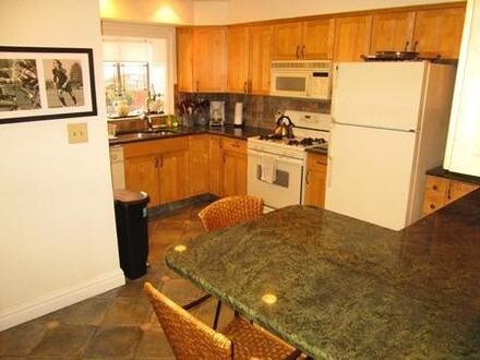 Foto del edificio - 232 E 32nd St