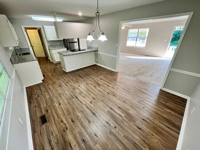 Foto del edificio - 7116 Jarnigan Rd