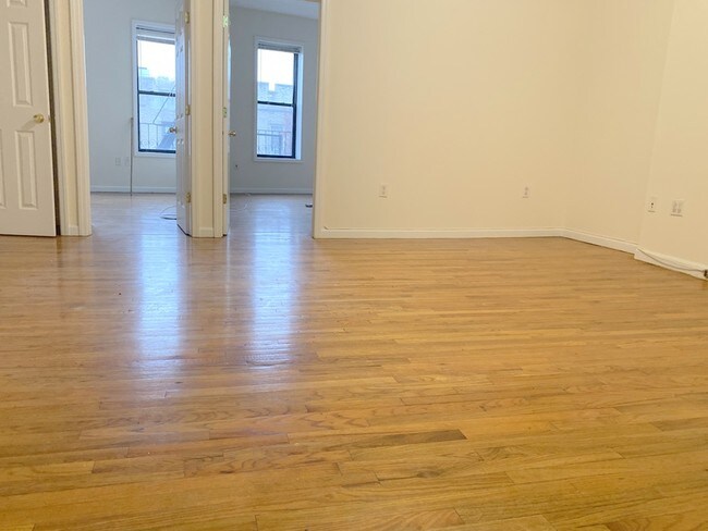 Foto del edificio - 7221 5th Ave