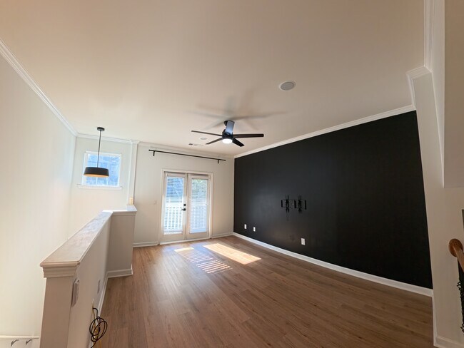 Foto del edificio - 1133 Liberty Pkwy NW