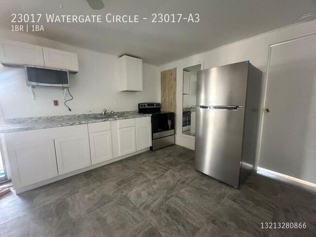 Building Photo - 23017 Watergate Cir