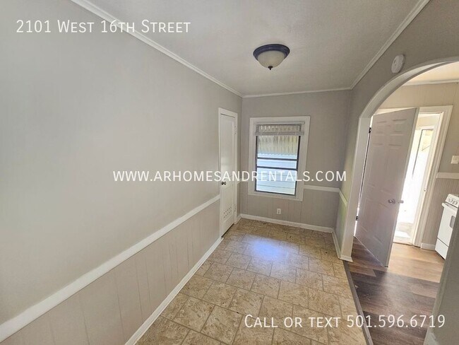 Foto del edificio - 2101 W 16th St