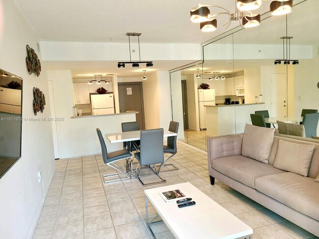 Foto del edificio - 185 SE 14th Terrace