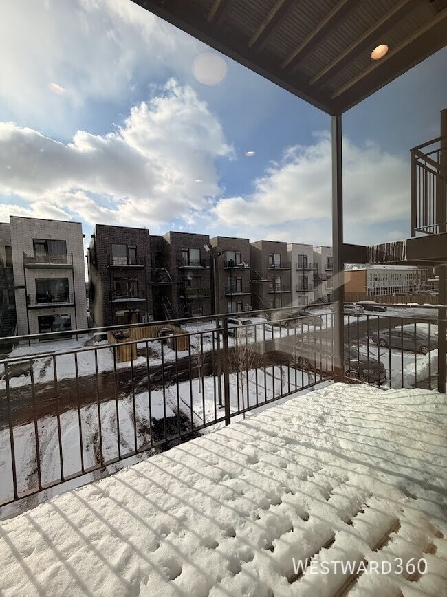 Foto del edificio - 1607 W 13th St