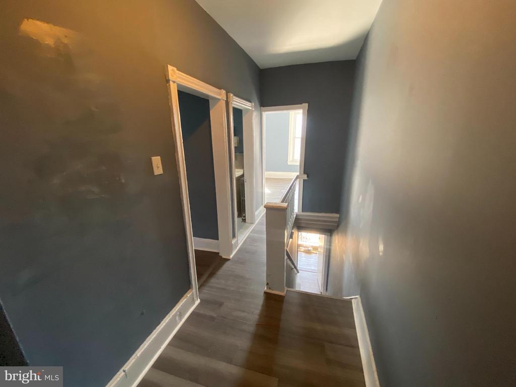 Foto principal - 6625 Lansdowne Ave
