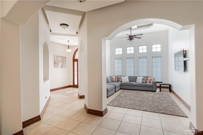 Foto del edificio - 1213 Rhett Dr