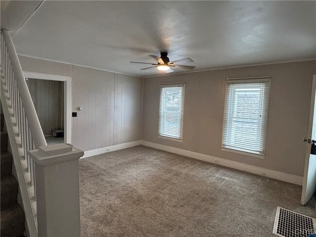 Foto del edificio - 45-47-47 Mattie St