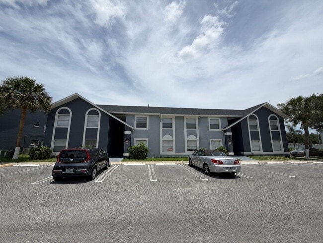 Building Photo - 4124 Pershing Pointe Pl
