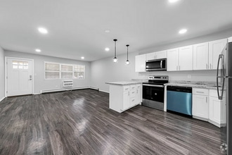 Building Photo - Zen Long Island at Oyster Bay 55+ Community