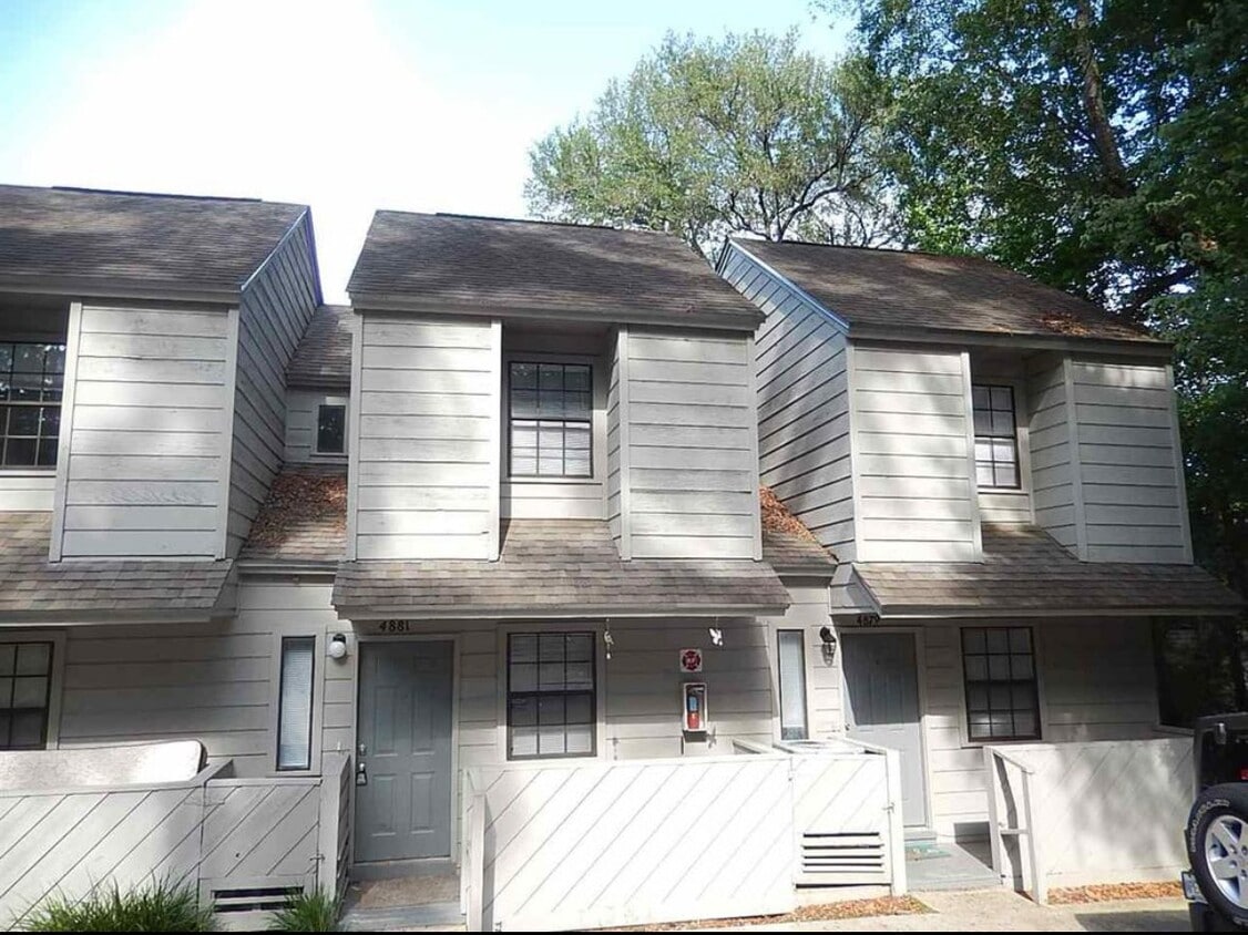 Photo - 4889 Old Bainbridge Road