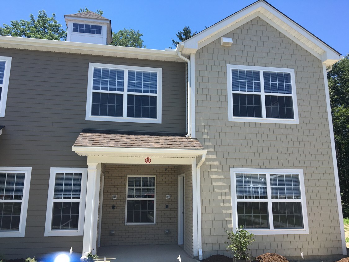 57 Grand Army of the Republic Hwy, Yorktown Heights, NY 10598