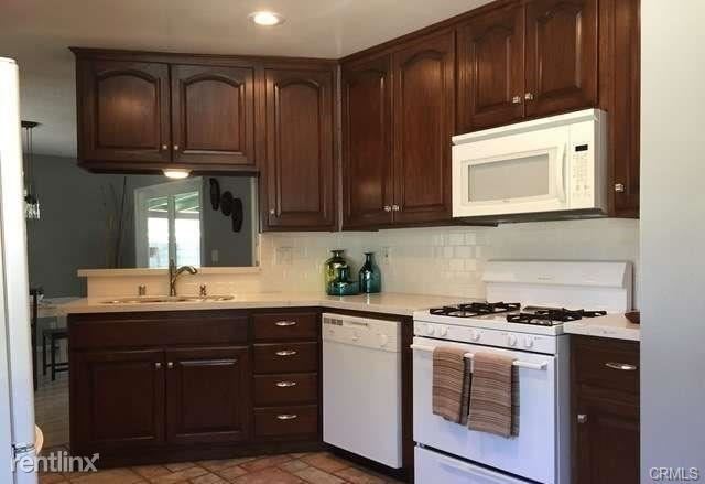 Building Photo - 3 br, 2 bath House - 20532 Varsity Dr