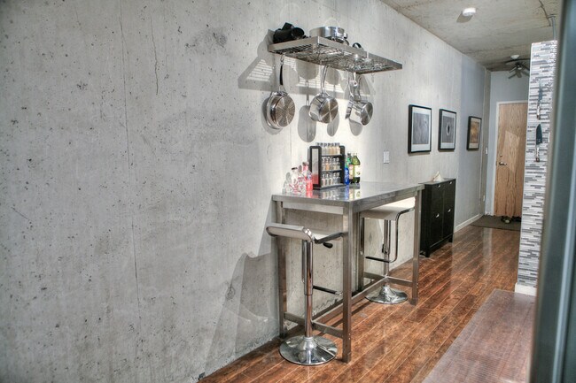 Photo du bâtiment - 150-1150 Sudbury St