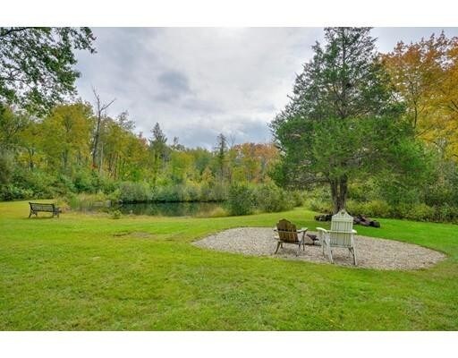 Building Photo - 54 Everett St