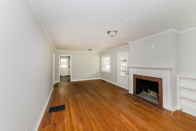 Foto del edificio - 1218 Cherokee Ave