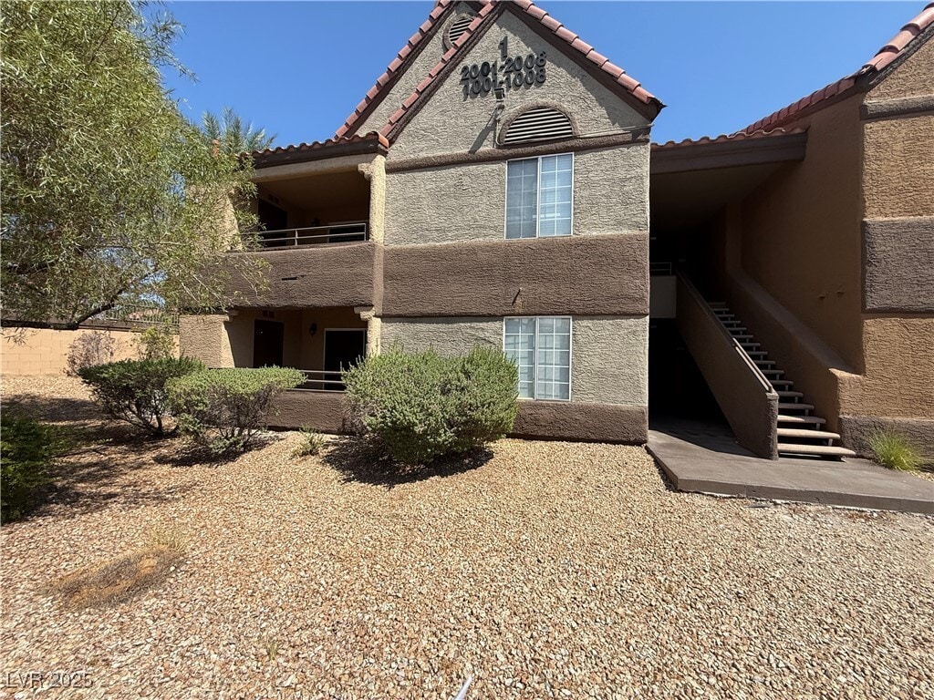 Primary Photo - 2200 S Fort Apache Rd