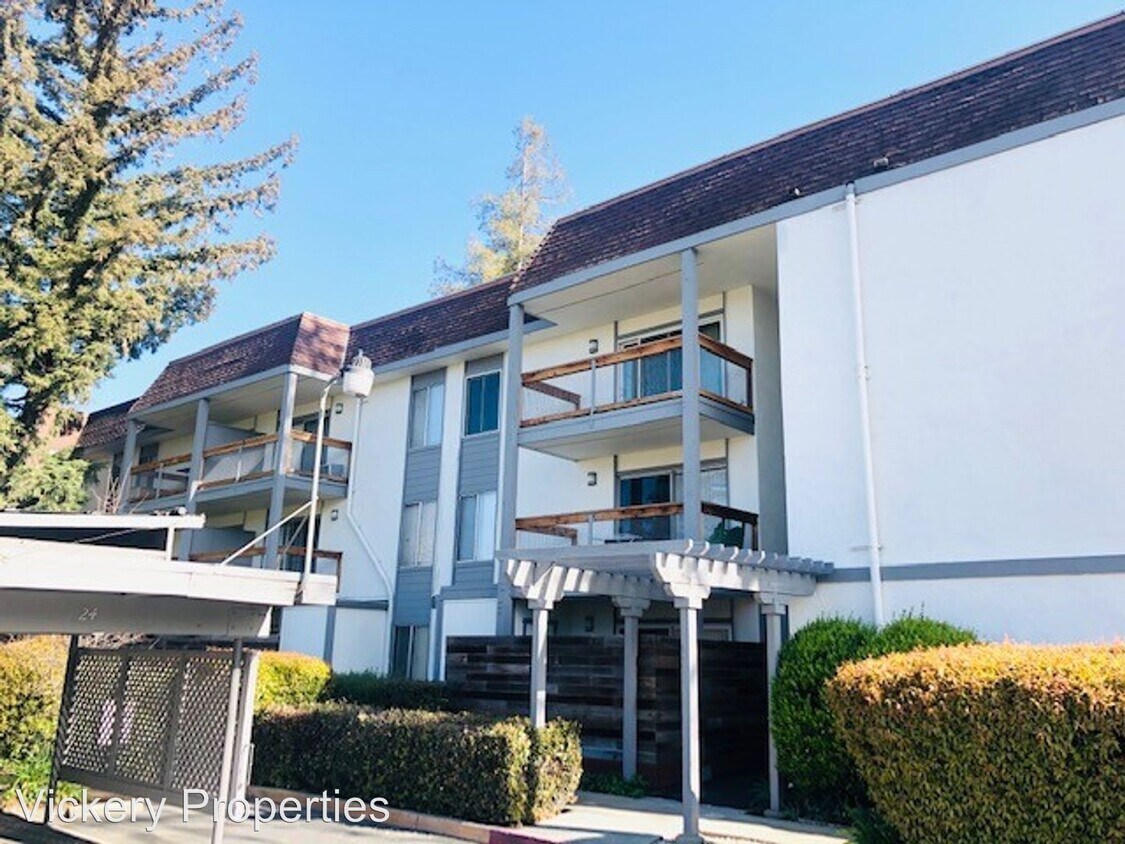 Primary Photo - 1 br, 1 bath Condo - 4081 Clayton Road #332