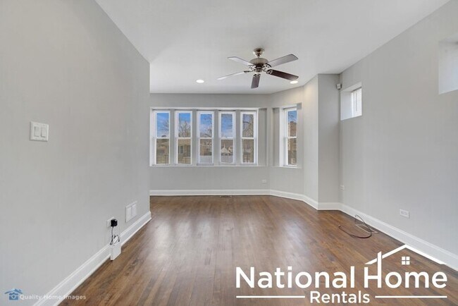 Foto del edificio - 8809 S Wood St