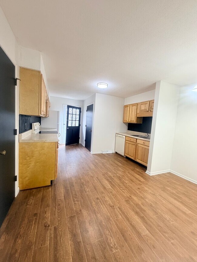 Foto del edificio - Charming Updated Duplex in Farragut