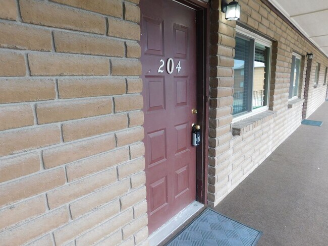 Foto del edificio - 1302 Glenwood Ave
