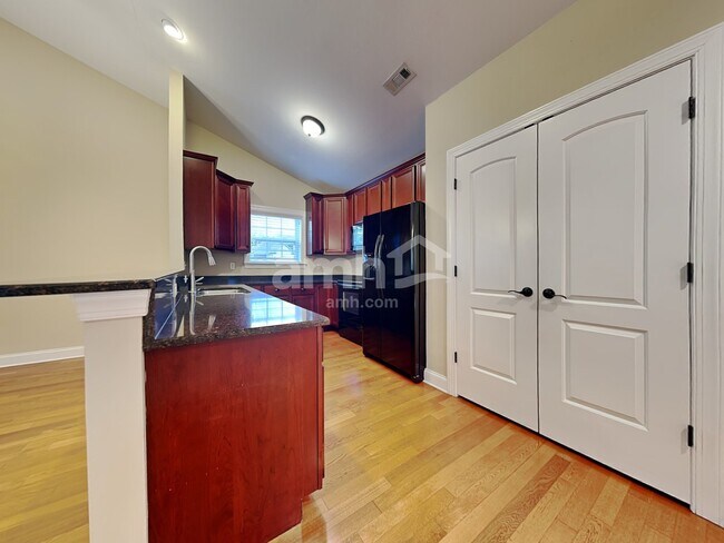 Foto del edificio - 1748 Apple Grove Lane