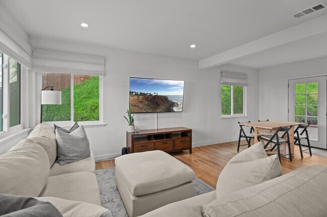 Foto del edificio - 531 Rindge Ln