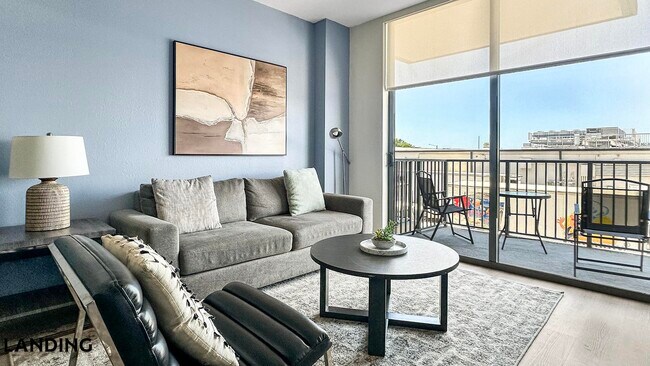 Foto del edificio - 3830 NW 11th St