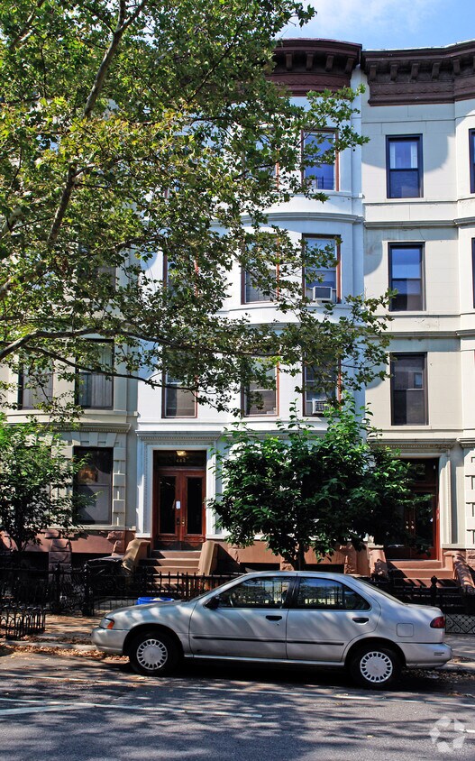 Primary Photo - 444 3rd St
